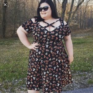 Cherry Velvet Tatyana in Shoe Print